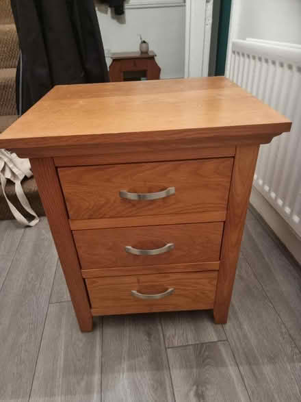 Photo of free Oak side table (Aigburth L17) #1