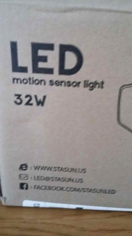 Photo of free LED Motion Sensor (College Town GU47) #3