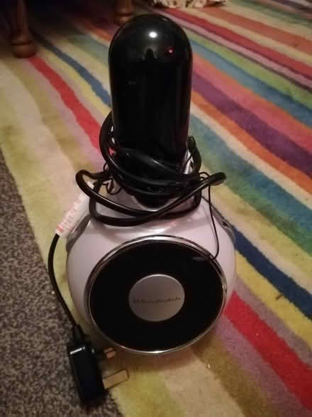 Photo of free Wharfdale vertical clock radio (Cam GL11) #1