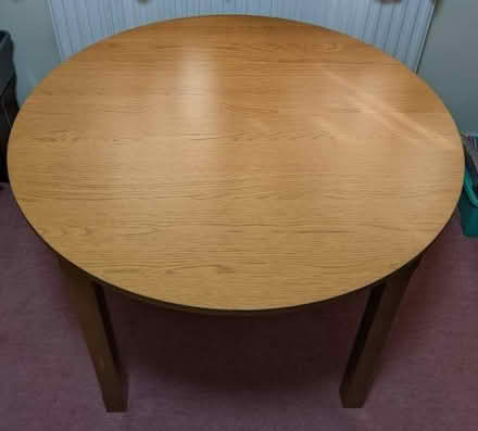 Photo of free Round table with detachable legs (Lower Penwortham PR1) #4