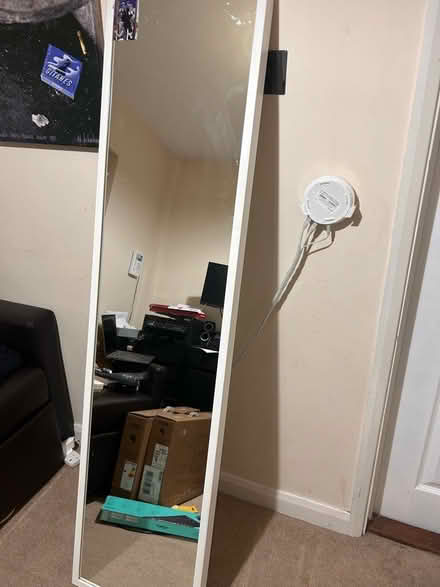 Photo of free Full length mirror (DA12) #2