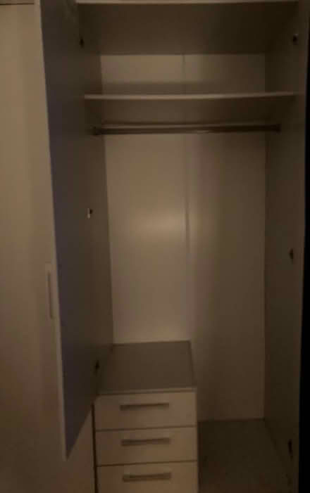 Photo of free white wood effect triple wardrobe (Sciennes EH9) #1