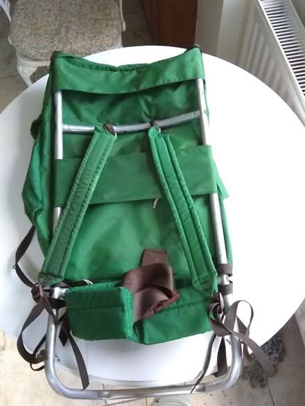Photo of free very old large framed green rucksack (Sonning Common RG4) #1