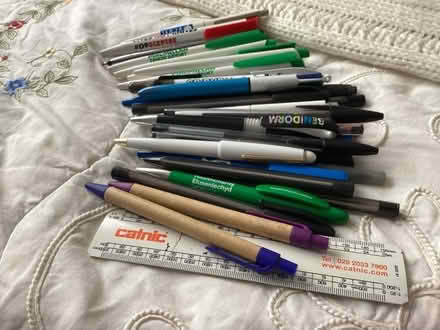 Photo of free Oodles of pens (Llanishen CF14) #1