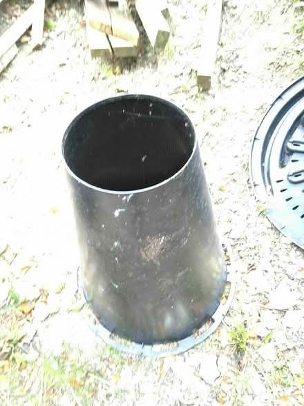 Photo of free Compost bins no lid i'm afraid (South Heighton BN9) #2
