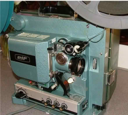 Photo of free 16mm cine projector (unknown if it works) (Bexhill TN39) #1