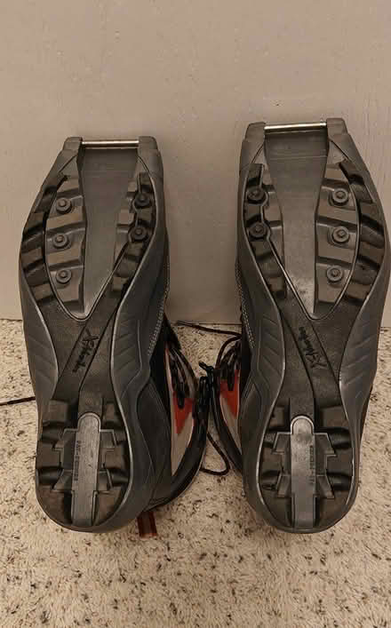 Photo of free Women's XC skis & boots, SNS (Magnuson) #4