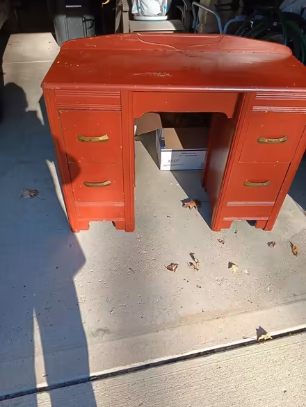 Photo of free solid wood desk (northwest westland.) #1