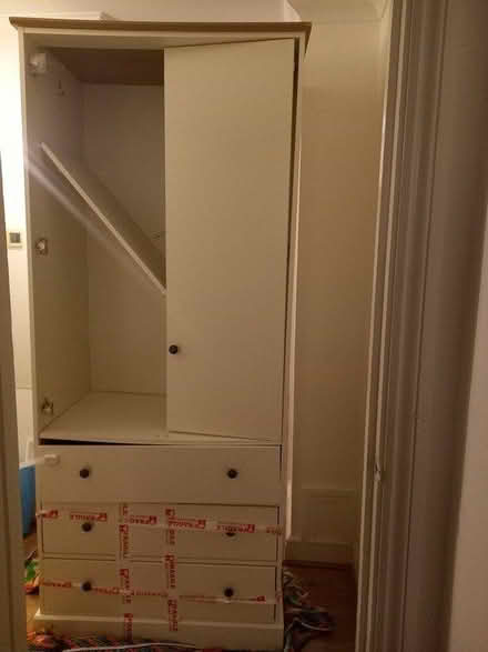Photo of free Wardrobe. And draws Double door (SE21) #1