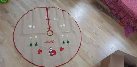 Photo of free Christmas Decor (Wallington SM6) #3