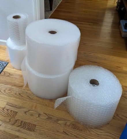 Photo of free Vast quantities of bubble wrap (Duveneck/St. Francis) #1