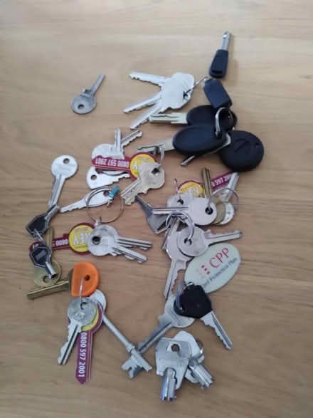 Photo of free Selection of old keys ....no longer of use (Amber Valley DE56) #1