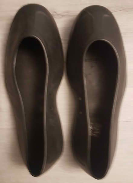 Photo of free Ladies Galoshes sz. 6 (SafeTStep) (South Ruislip, HA4) #1