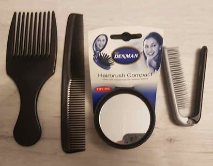 Photo of free Ladies travel combs and hairbrshes (South Ruislip, HA4) #1