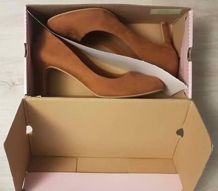 Photo of free Ladies Tan Closed Heel Shoes, sz. 6 (South Ruislip, HA4) #1