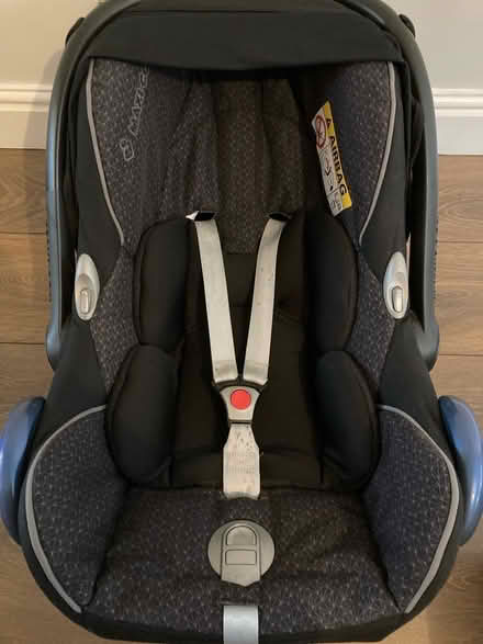 Photo of free Maxi cosi car seat (Feltham TW13) #4