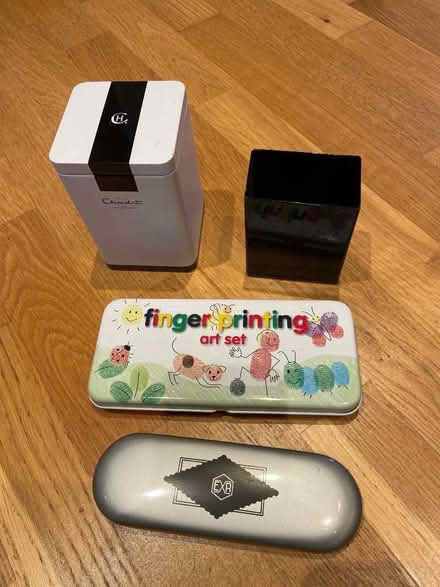 Photo of free 3 tins & magnetic pen holder (Widcombe) #1