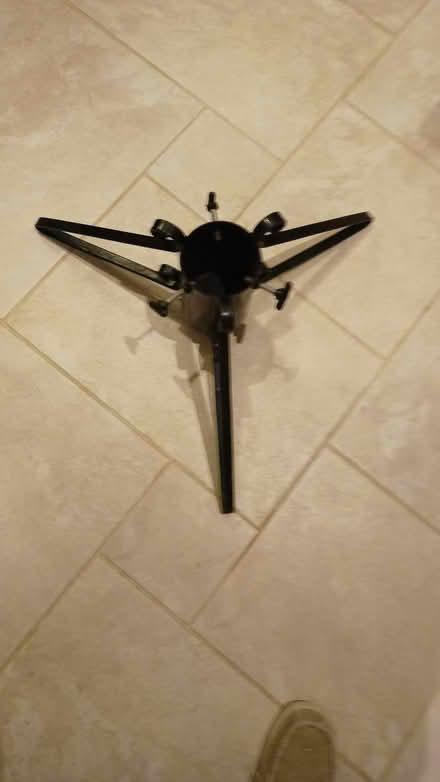Photo of free Christmas Tree holder (Emery Down SO43) #4