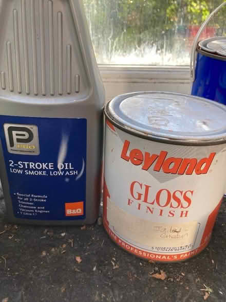 Photo of free oil for garden tools (Hurdsfield SK10) #1