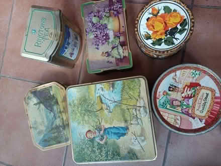 Photo of free Collection of old tins (Saltaire BD18) #1