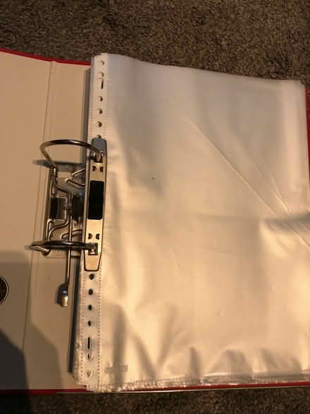 Photo of free Large folder with plastic pockets (bicester centre) #2