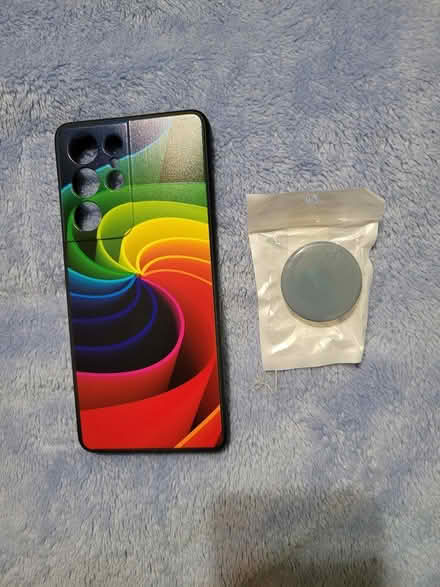 Photo of free Samsung s21 Case and Button (McKnight Rd and Manchester Rd) #1