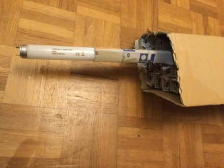 Photo of free 5ft fluorescent tubes x14 (Hardwicke Green GL2) #1
