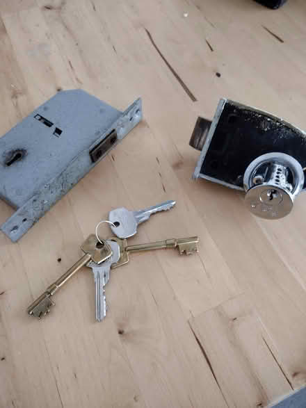Photo of free Door locks (2) (Eastbourne BN21) #1