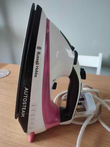 Photo of free Russell Hobbs iron (L25) #1