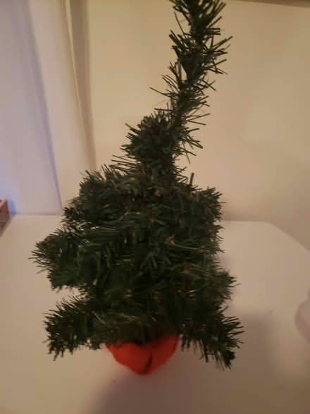 Photo of free Desktop Christmas Tree (DA9) #2