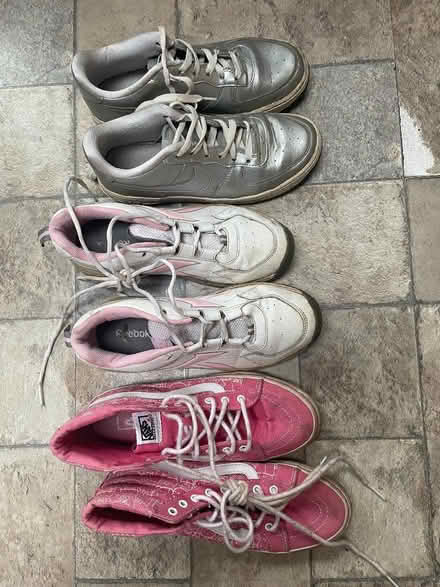 Photo of free Trainers (Barton OX3) #1