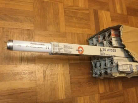 Photo of free 3ft fluorescent tubes x22 30w (Hardwicke Green GL2) #1