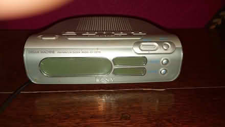 Photo of free Sony Dream Machine radio/alarm (Horsham back of station) #3