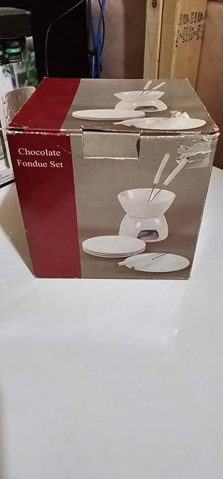 Photo of free Chocolate fondue set (L4A0X9) #1