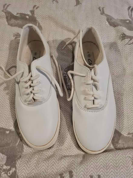 Photo of free Clarks size 5 shoes (Leytonstone E11) #2