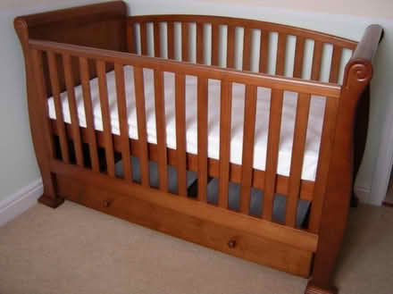 Photo of free babies r us - mahogany sleigh cot with storage drawer - da14 (Foots Cray DA14) #1