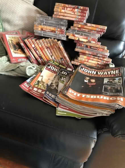 Photo of free John Wayne DVD collection with magazines. X45 (Woolton L19) #2