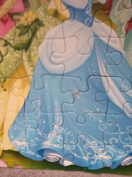 Photo of free Disney Princess puzzle (Southport PR9) #1