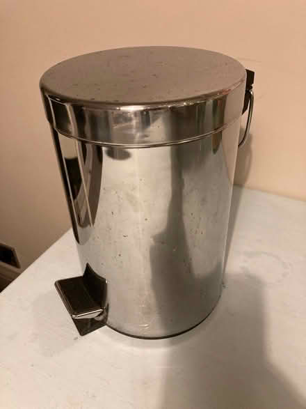 Photo of free Bathroom bin (B38) #1