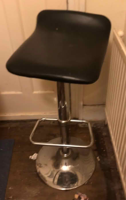 Photo of free Seat - adjustable height (Blacklands TN34) #2