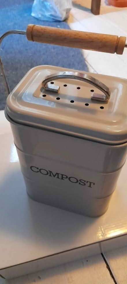 Photo of free Tin for food compost (Tufnell Park) #2