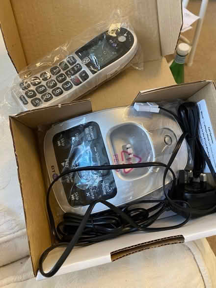 Photo of free BT Big Button Handset (The Dovecotes WV8) #2