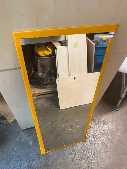Photo of free glass mirror - no frame (63130) #1