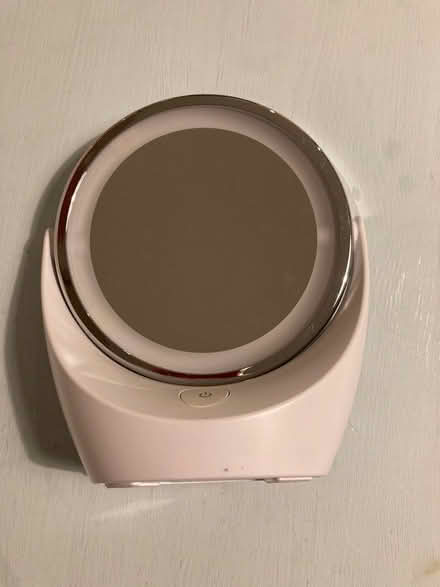 Photo of free Make up mirror with light (B38) #1