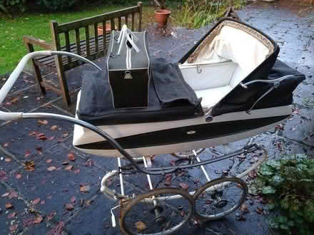 Photo of free Vintage pram for renovation (Reigate RH2) #1