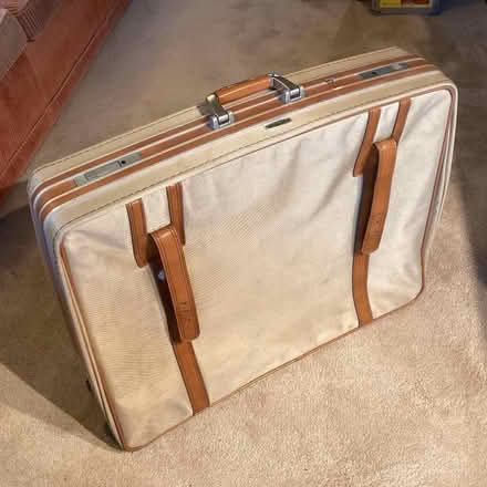 Photo of free Old suitcase (Kenilworth CV8) #3