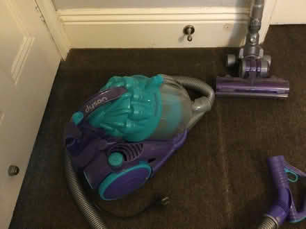 Photo of free Dyson vacuum cleaner (Dulwich Hill) #1