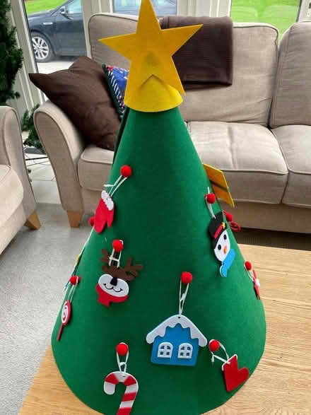 Photo of free Toddler Christmas tree (Starkholmes DE4) #1