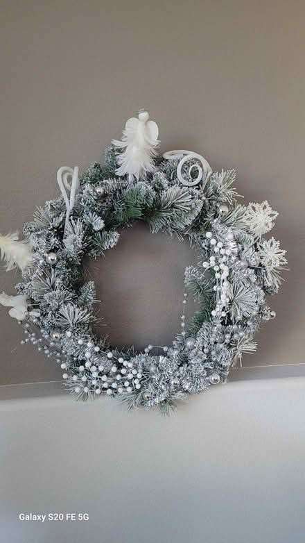 Photo of free Wreath (Racetrack and Newport 89015) #1