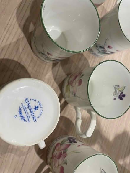 Photo of free Set of 6 Fine Bone China Mugs (SL6 Taplow) #1